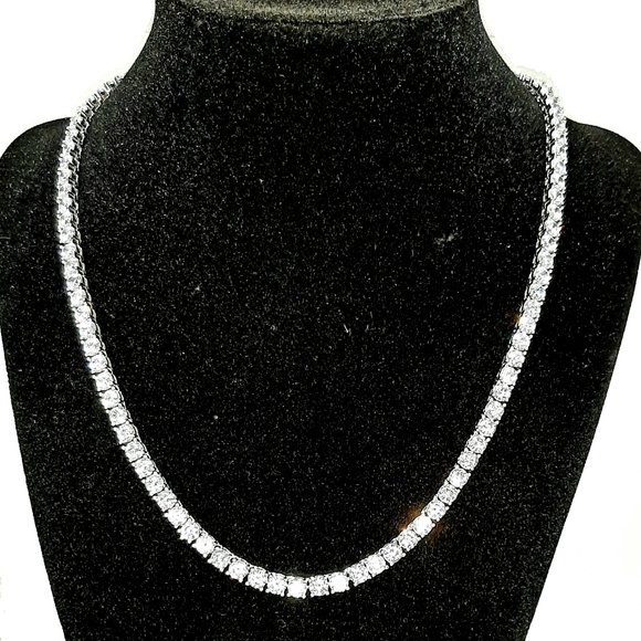 Tennis Chain Necklace - Picture 3 of 6